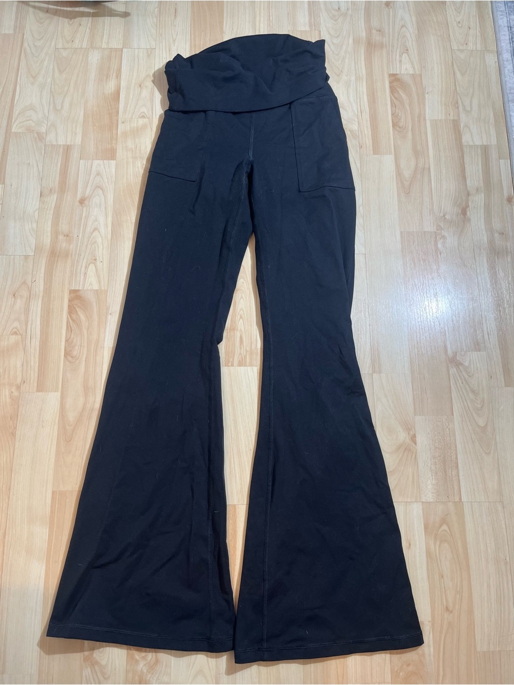 Aerie Womens Black The Hugger Foldover Flare High Rise Longer Inseam M
